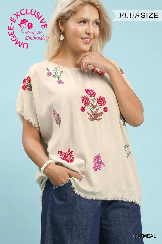 Linen Blend Embroidered Frayed Hem Top (PLUS)