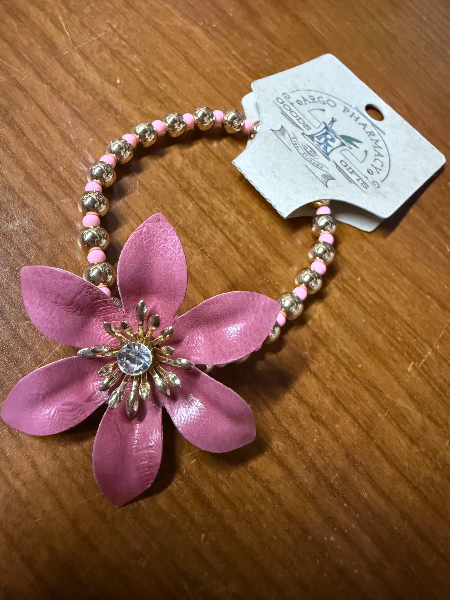 Pink flower stretch bracelet
