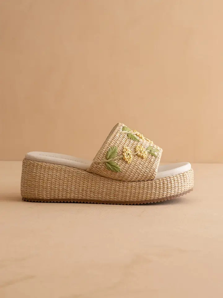 Yellow flower Raffia Sandal
