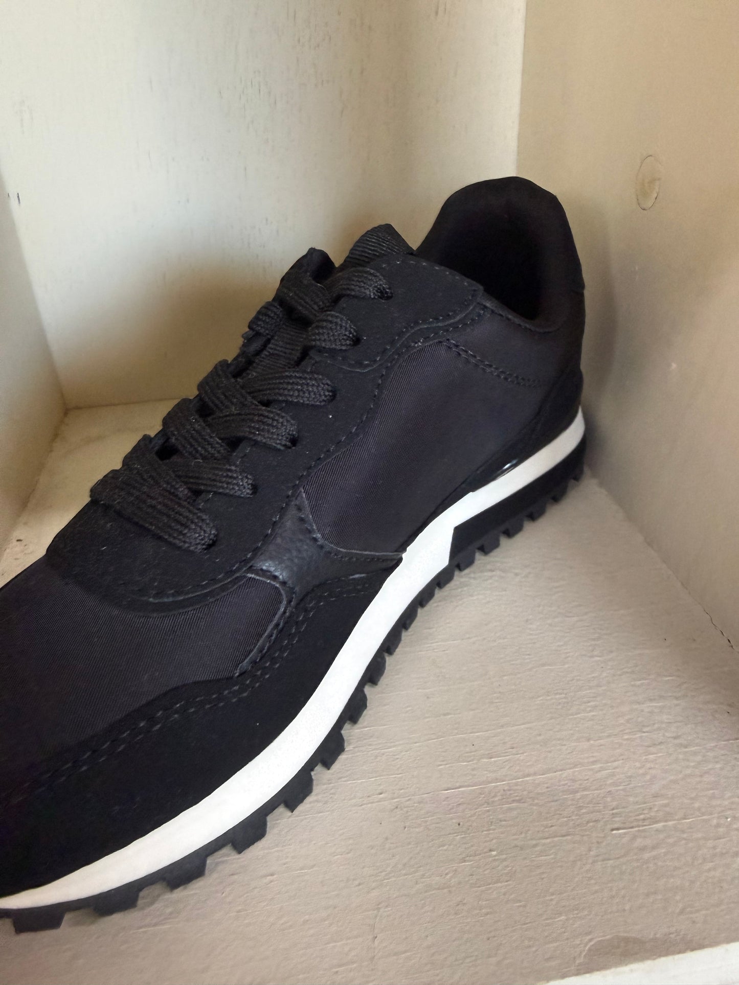 Black & White lace up sneakers