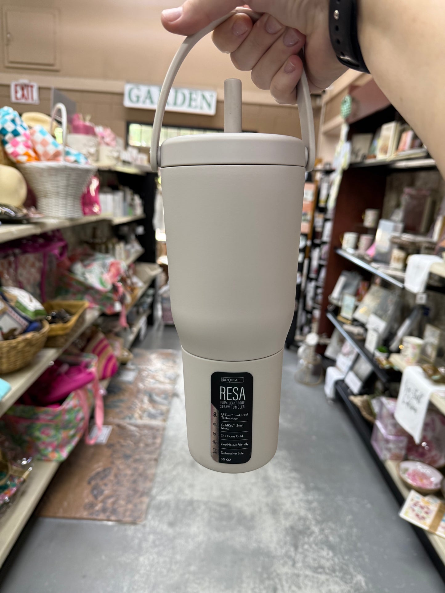 Brumate Resa Water Bottle
