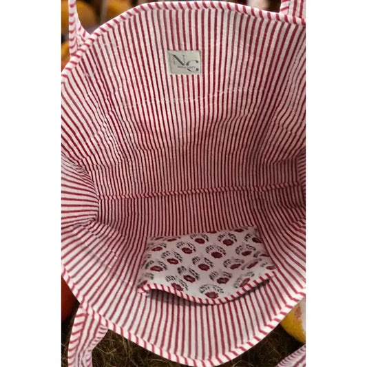 Sullivan Red and White Floral Tote