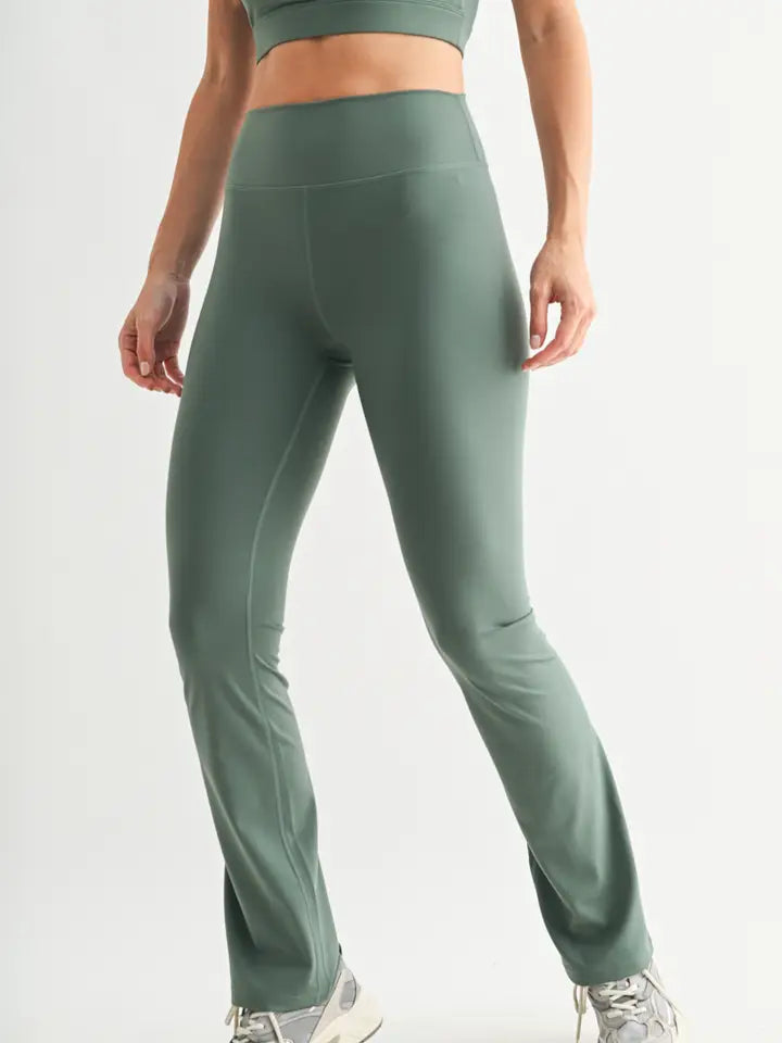 Newport Flexform Bootcut Leggings