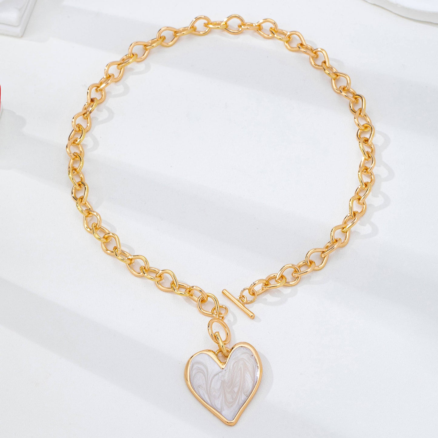 White Inlay Heart Toggle Necklace | 80N93050