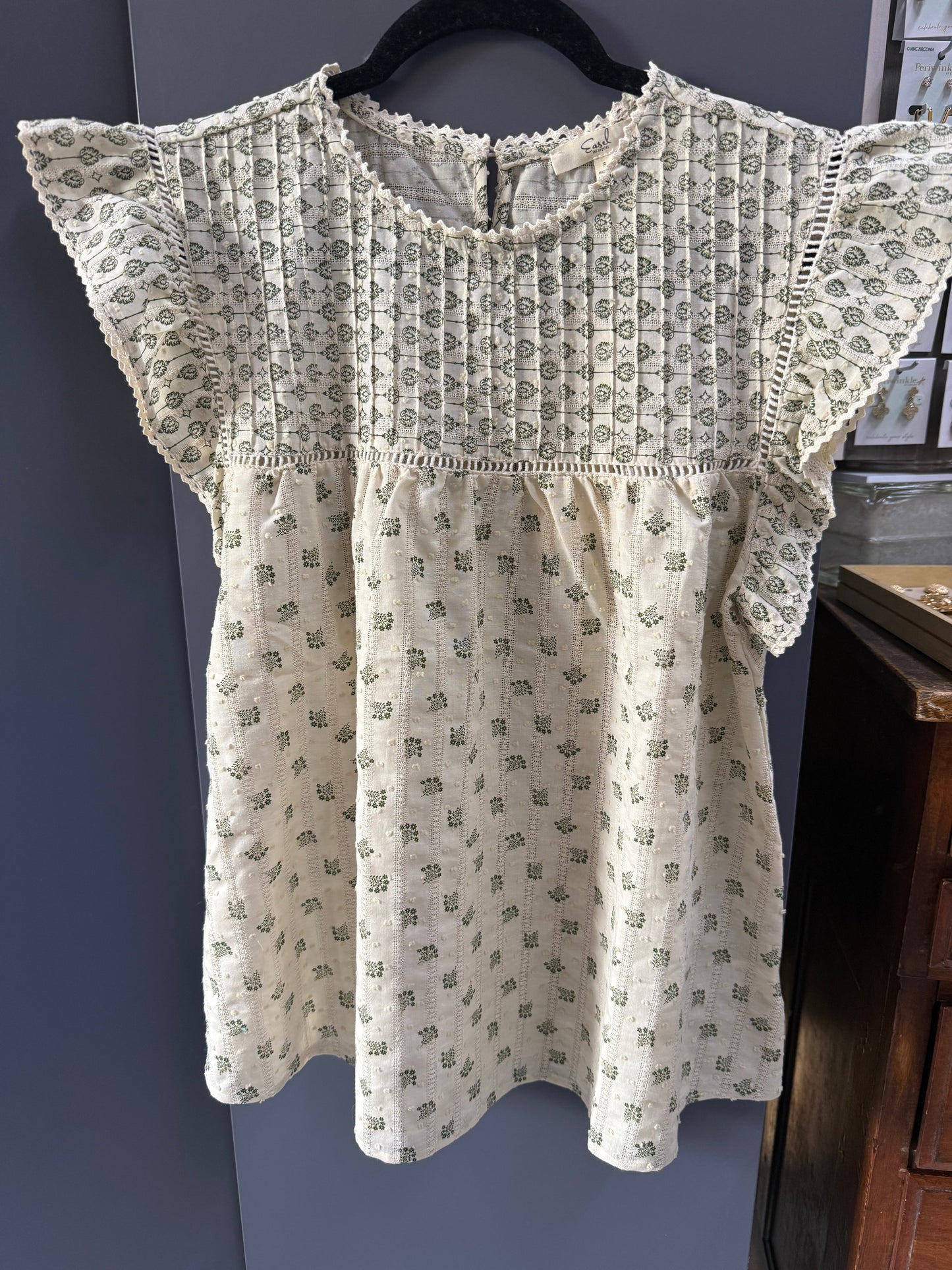 EASEL cream/Olive butterfly sleeve blouse