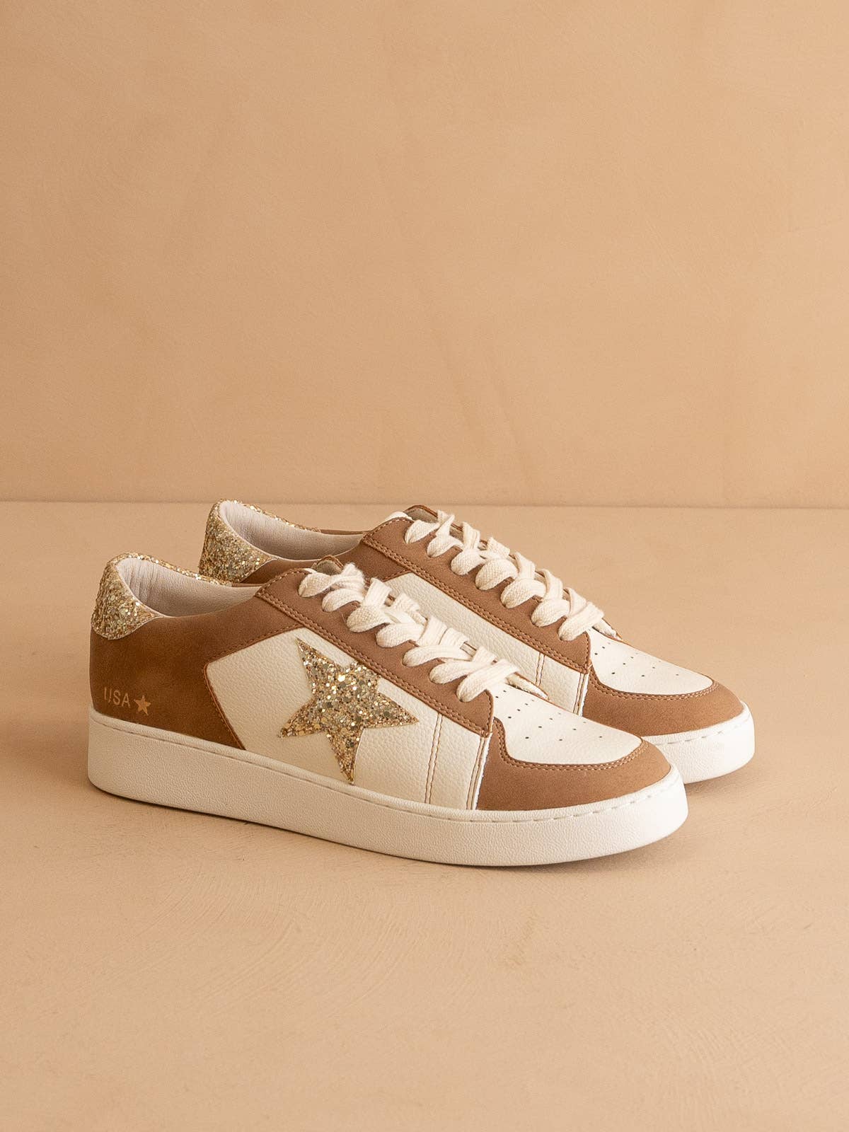 The Liberty | Camel Glitter Star Fall Sneaker